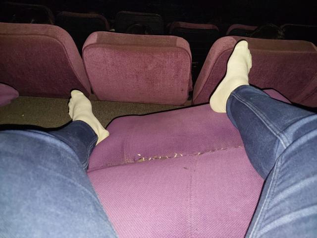 Misbehavior of Manager to female customer regarding faulty chair.